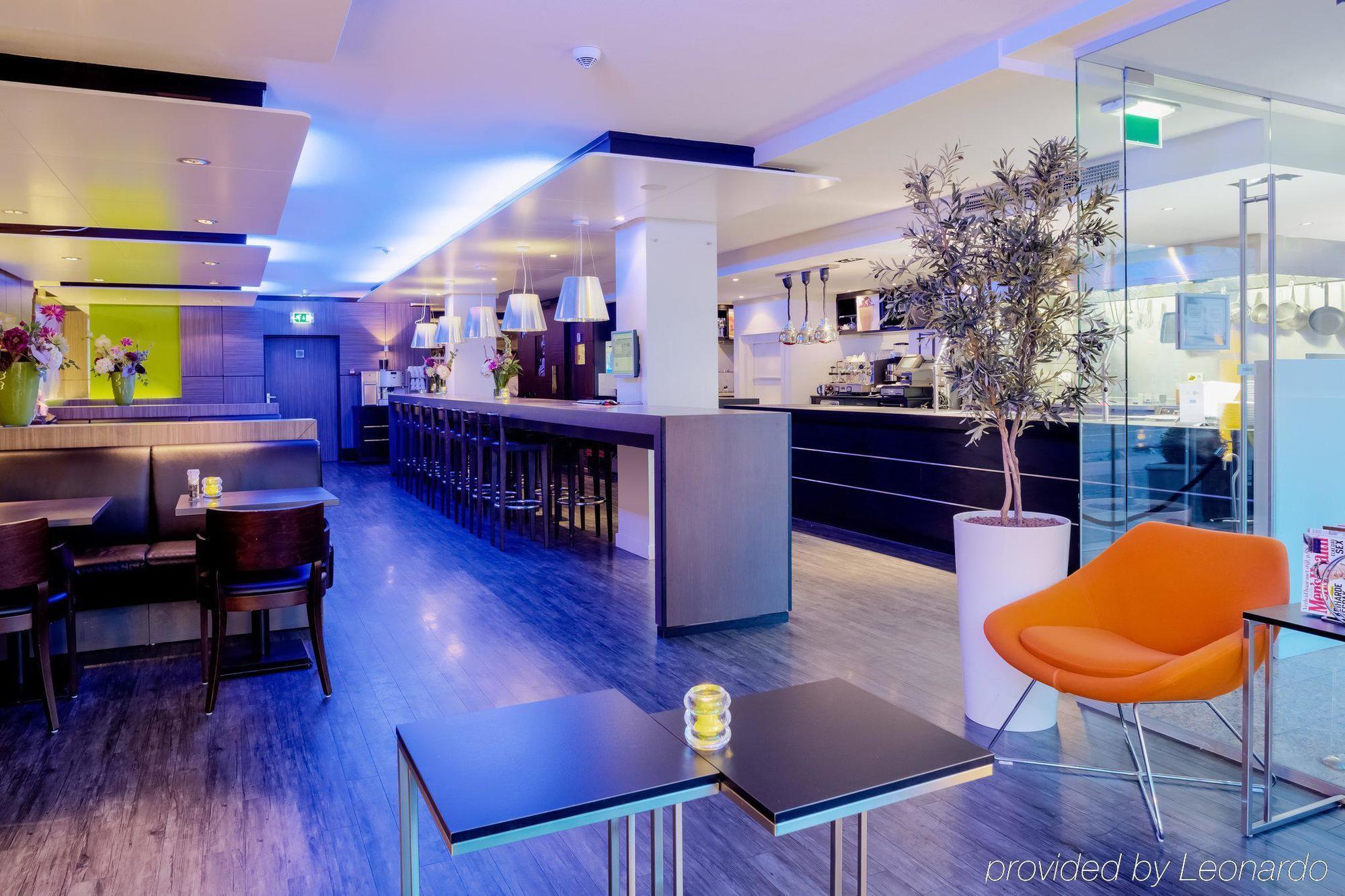 Crown Centre Hotel